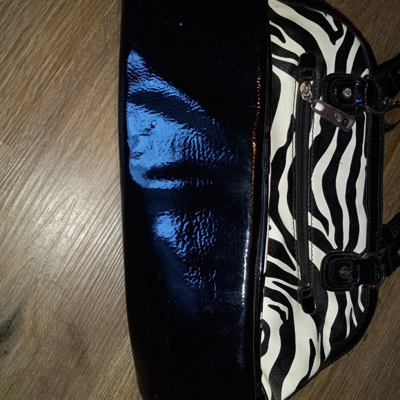 Grace Adele Purse - Picture 9 of 9